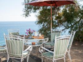 Margarita Apartments, hotel v mestu Ierápetra