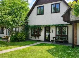 Charming & Spacious Holiday Home