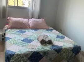 Quarto Privado em Apto Bigorrilho