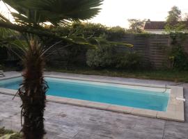 La maison de Paul, hotel i Cenon