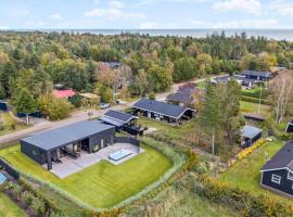 Stunning Home In Hals With Sauna, hotel em Hals