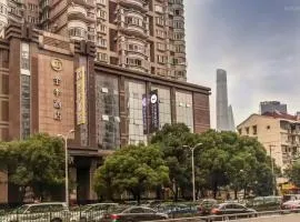 JI Hotel Shanghai the Bund God Temple