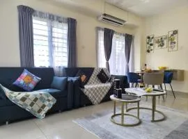 Bukit Indah 10Pax Family Homestay Near Tuas BySTAY
