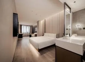 Atour Hotel -Fujian Avenue, Hongtang Metro Station, Fuzhou
