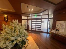 紀州鉄道草津温泉ビラ โรงแรมในคุซาสึ