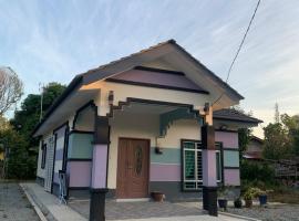 Homestay kampung moden, hotel a Pendang