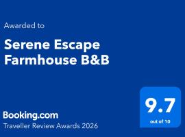 San Katald में Serene Escape Farmhouse B&B, पार्किंग वाला होटल
