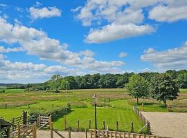 Hampshire Hills, Hotel in Bighton
