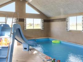 Villavilla 447 - R&aring;bylille Strand, Lollandfalster, hotel with pools in Stege