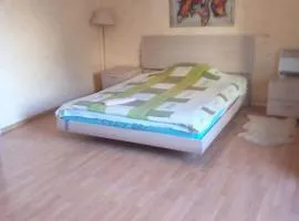 Trehsvyatitelskaya 3 Street Center of Kiev Maidan Nezalezhnosti