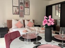 Boutique-Studio am Hafen von Bregenz "Pretty In Pink": Bregenz şehrinde bir otel