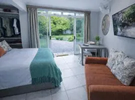 The Clinton - cozy studio escape close to Sandton