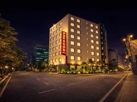 Hotel Paragon Stay Delhi Airport With One Way Airport Transfar