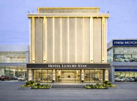 Hotel Luxury Stay Delhi Airport With Free Airport Drop, готель у Нью-Делі