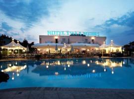 Hotel Villa Medici, hotel with hot tubs in Rocca San Giovanni