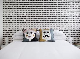 60 Balconies Art