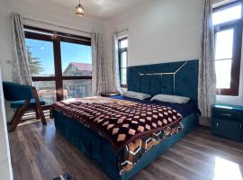 John's Homestay Srinagar - 6-Bed Dorm & Private Rooms, מלון בסרינגר