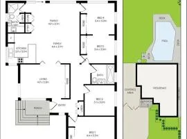 Spacious 4 Bedroom Home with Swimming Pool and Free Parking