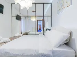 95sqm 7min Center 2bdrms 2Airco Gas heating Marble Wc 3SmartTvs