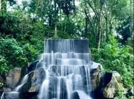 Calmira Boutique Stay