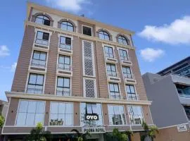 Townhouse Poona Royal