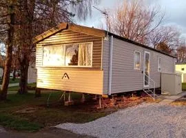 Stylish Caravan At Bowland Fell Holiday Park In Yorkshire Ref 93025R