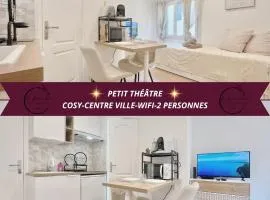 Petit Théâtre - Cosy, Centre-ville, 2 personnes, 1 lit