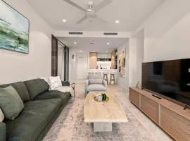 Queens Wharf 3BR Apt with 2 Parking