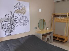 The City: Ban Si Than şehrinde bir otel