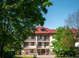 Bogolvar Retreat Resort, hotel v destinaci Antalovci