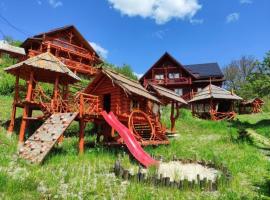 Дерев'яний котедж "Казка", hotel a Yaremche