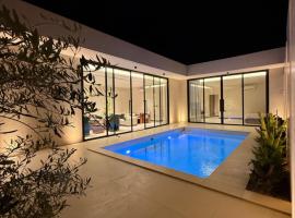 रियाद़ में, होटल شاليه جازلي