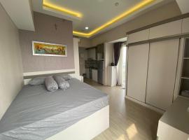 Casa De Parco Apartment Max 4 Guests, hotel em Samporo