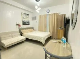 Family Room Condo in Minglanilla