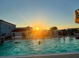 B&B gli orti, готель у місті Collecorvino