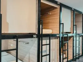 Socialite Dago 5 Bunk Beds Max 10 Guest