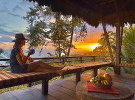 Finca Exotica, מלון בכראתה