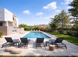 Sweven Villa Private Pool & Absolute Privacy , Stunning Sunsets, hótel í Soúda