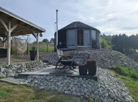 Mucharskie Echo Jurta & Sauna z widokiem na jezioro