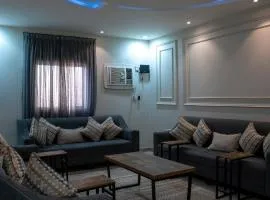 Family Apartment 15 mins Drive to Haram