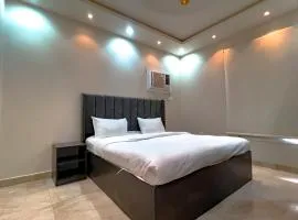 Family Apartment 15 mins Drive to Haram