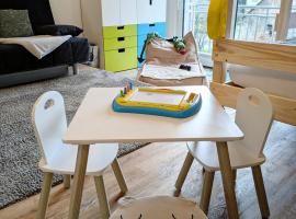 Familien-Apartment SchmitTs Katz, Hotel in Herrstein