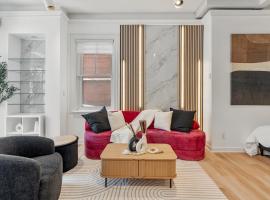 Parlour Hotel, Hotel in Ottawa