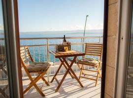 TOP LOCATION! BEACH & CENTER APT 4, Hotel in Bol