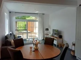 Gastenverblijf Onder een Oude Eik