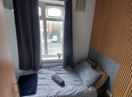 Lindi Property, hotel i Wyken