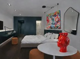 Amaurusa Boutique Hotel