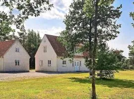 5 star holiday home in Lärbro