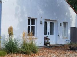 Ferienhaus an der Allee โรงแรมในคาลคาร์