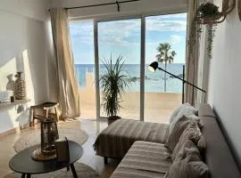 SEA VIEW Apartment in Paphos Port